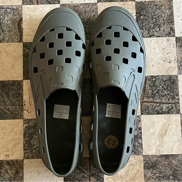 Vans | Shoes | Vans Slipon Trk Green Milieu Vna5hf8yv2 Size  display picture 2